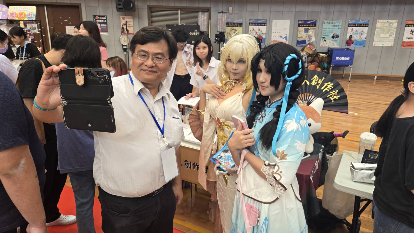 大學定向營熱鬧登場 青春實驗課社團博覽會