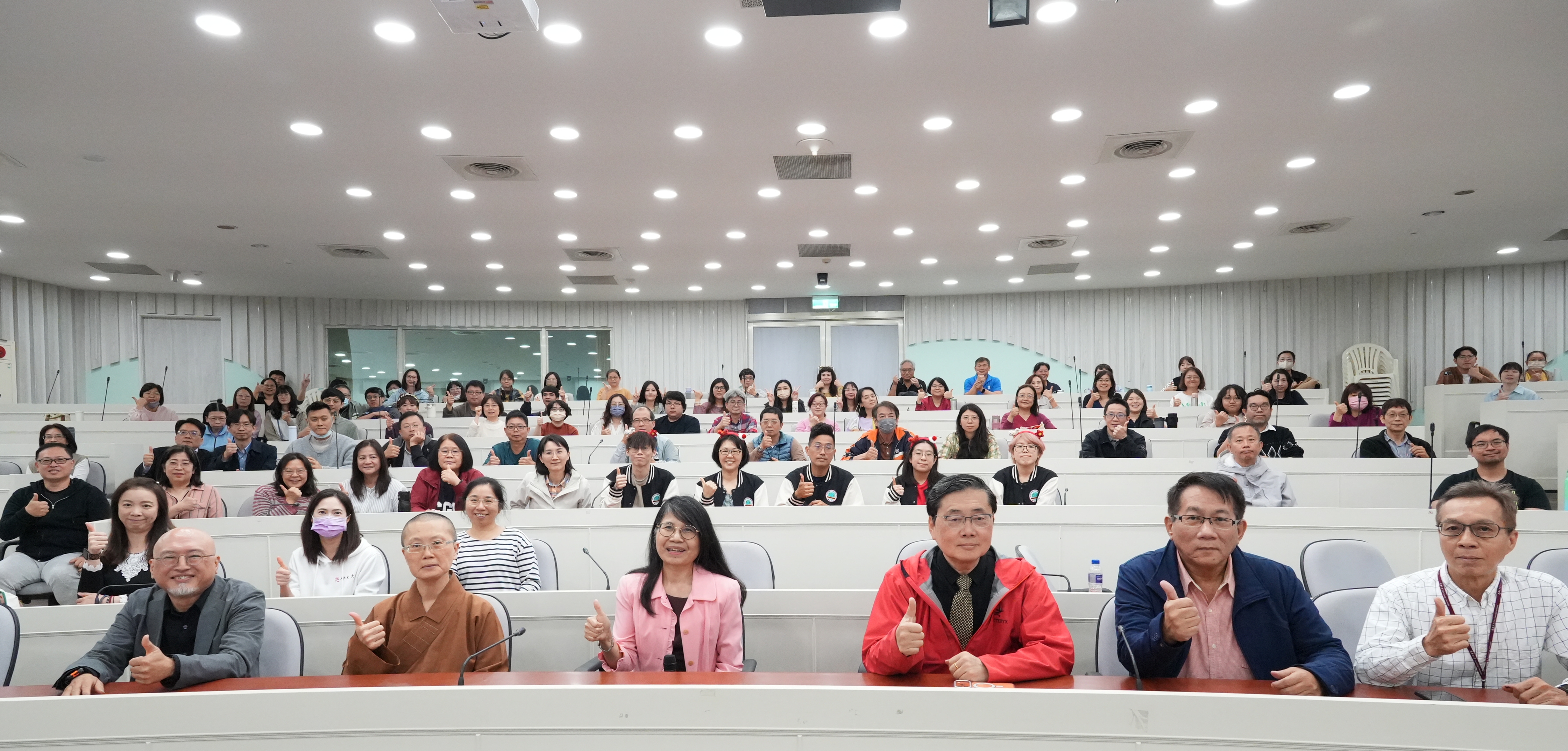 這是一張圖片 這是一張圖片